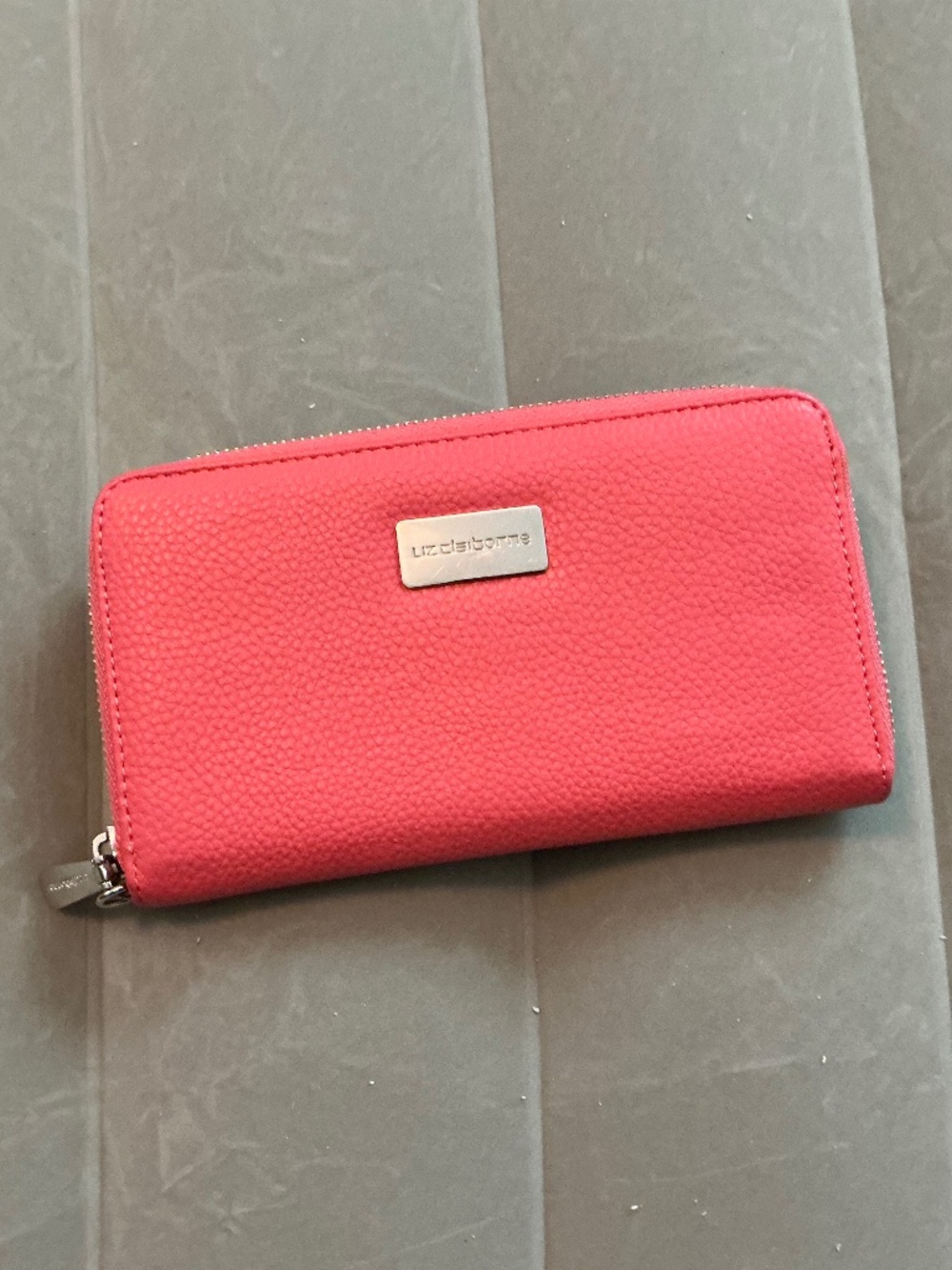 Liz Claiborne Zip Around Wallet